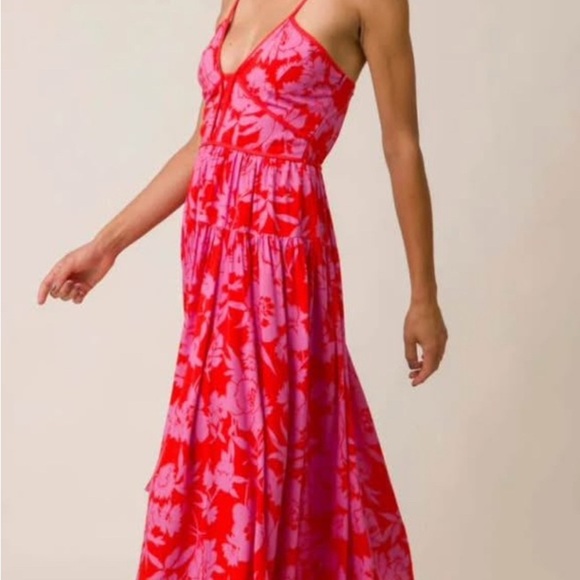 New with tags designer dress by Line and Dot. Size Medium. - Picture 4 of 6